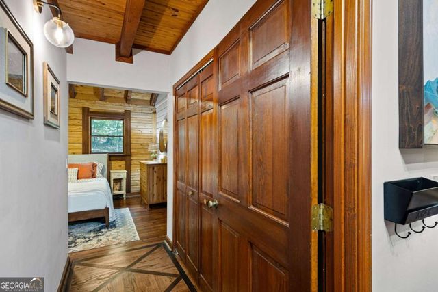 621 Spring Bluff Court SW, Marietta, GA 30064
