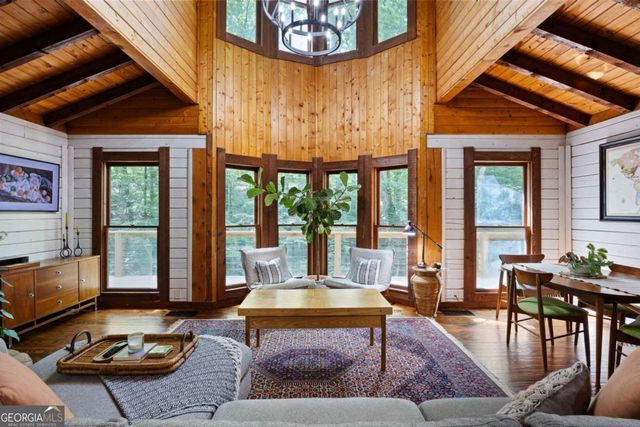 621 Spring Bluff Court SW, Marietta, GA 30064