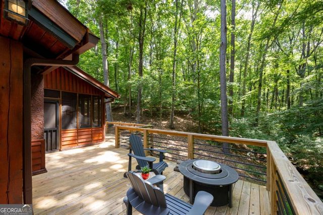 621 Spring Bluff Court SW, Marietta, GA 30064