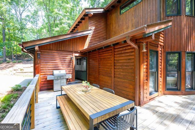 621 Spring Bluff Court SW, Marietta, GA 30064