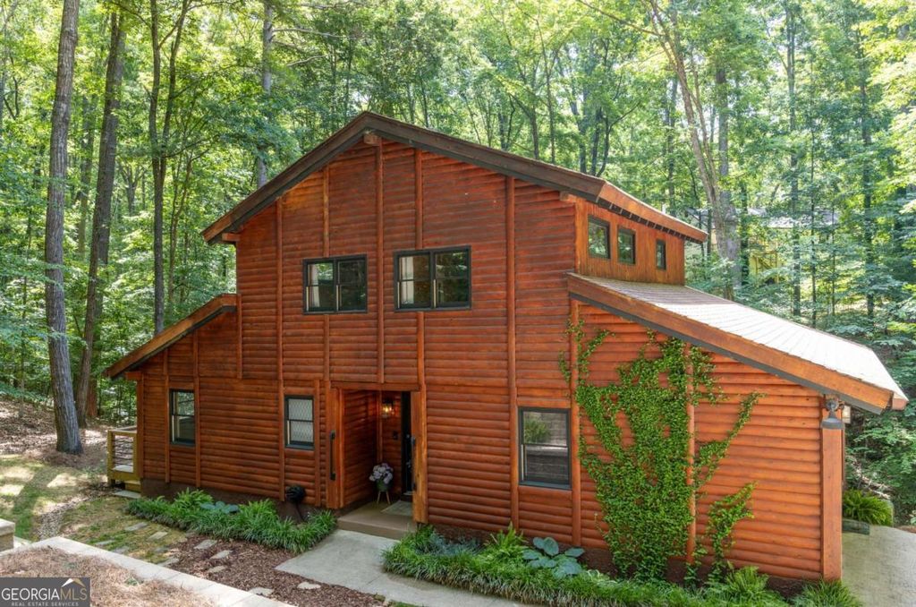 621 Spring Bluff Court SW, Marietta, GA 30064