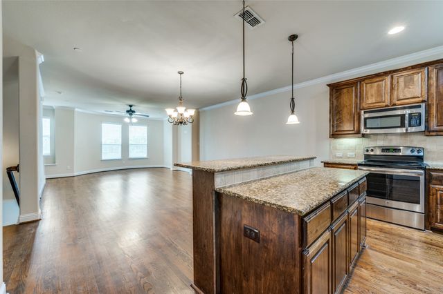 2500 Rockbrook C103, Lewisville, TX 75067