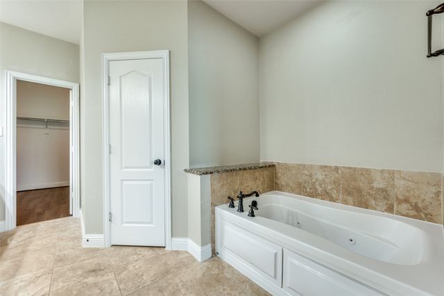 2500 Rockbrook C103, Lewisville, TX 75067