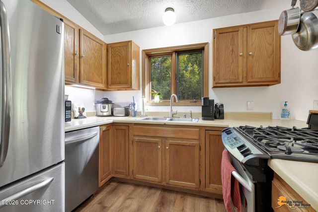 460 E McAdoo Way, Wasilla, AK 99654