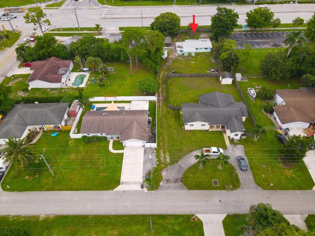 122 Springdale Road, Greenacres, FL 33467