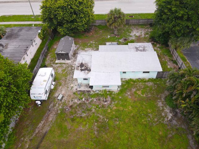 122 Springdale Road, Greenacres, FL 33467