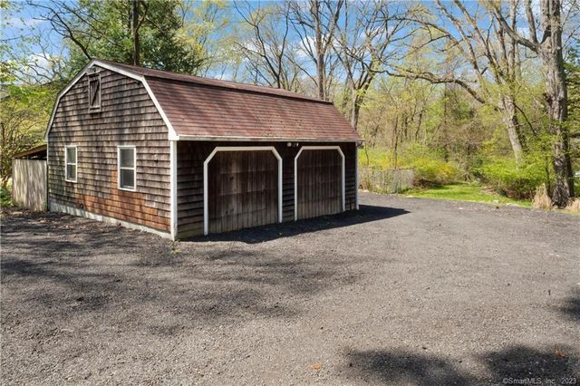 588 Webbs Hill Road cottage, Stamford, CT 06903