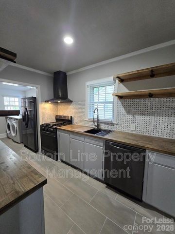 5008 Doris Avenue, Charlotte, NC 28205