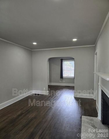 5008 Doris Avenue, Charlotte, NC 28205