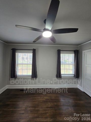 5008 Doris Avenue, Charlotte, NC 28205
