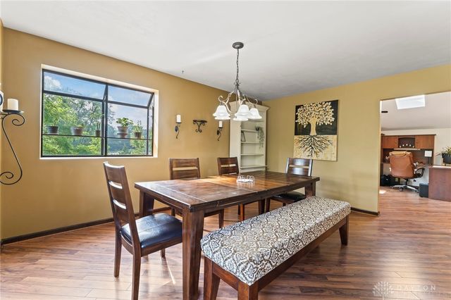 860 Helke Road, Vandalia, OH 45377