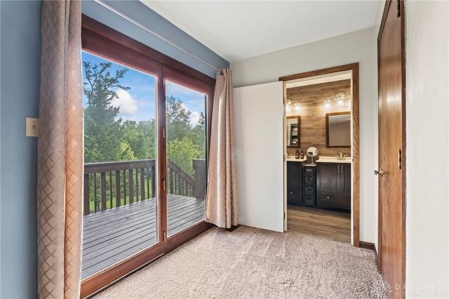 860 Helke Road, Vandalia, OH 45377