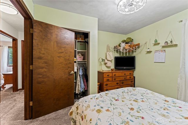 860 Helke Road, Vandalia, OH 45377