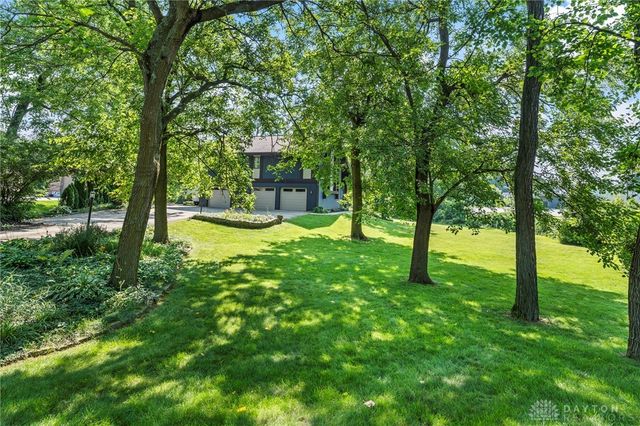 860 Helke Road, Vandalia, OH 45377