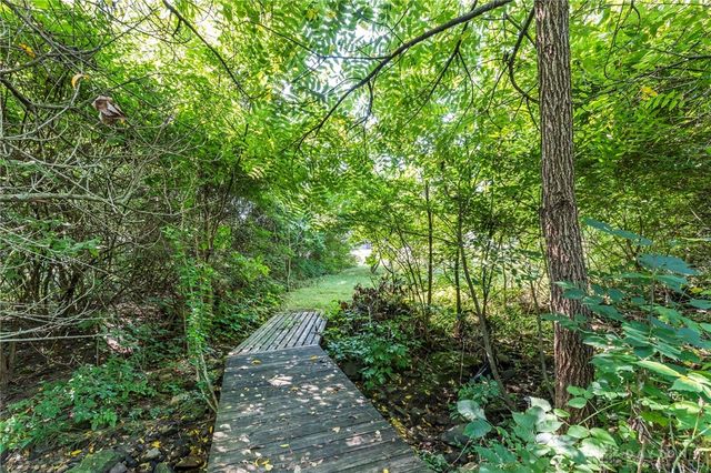 860 Helke Road, Vandalia, OH 45377