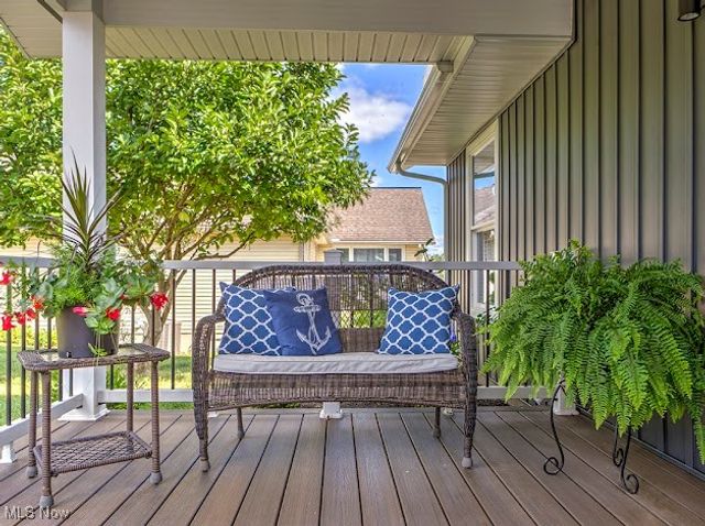 381 N Ridge Heights Drive, Howard, OH 43028