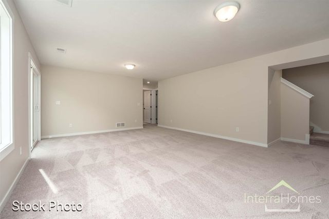 1595 N Village Circle, Kalamazoo, MI 49009