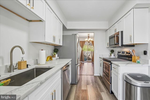 13410 COUNTRY RIDGE DR, Germantown, MD 20874