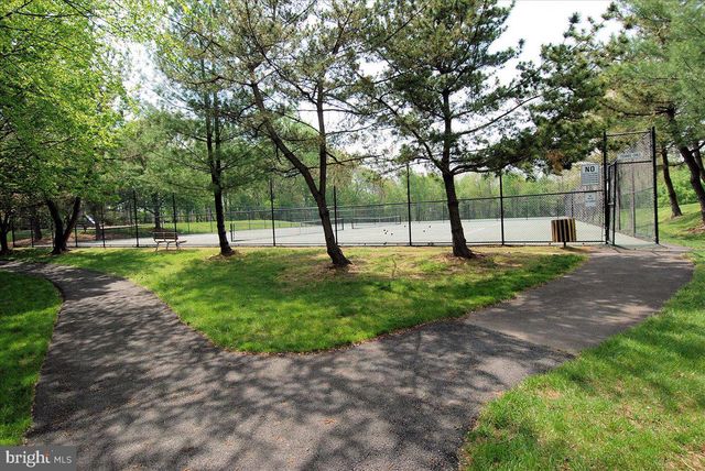 13410 COUNTRY RIDGE DR, Germantown, MD 20874