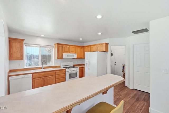 1181 NW Knoxville Boulevard, Bend, OR 97703
