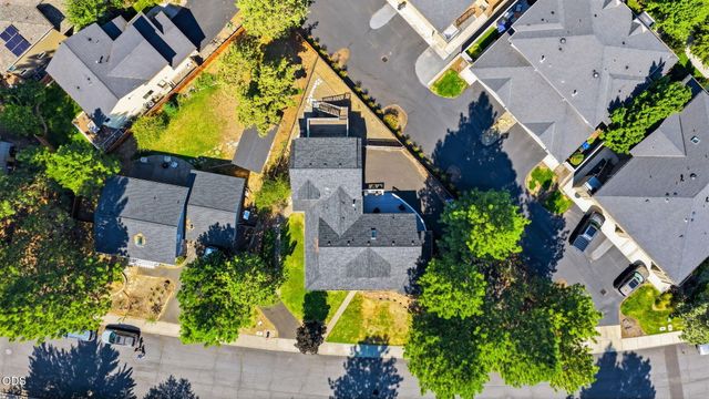 1181 NW Knoxville Boulevard, Bend, OR 97703