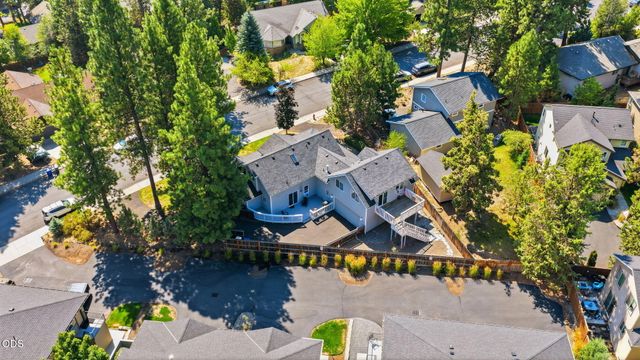 1181 NW Knoxville Boulevard, Bend, OR 97703
