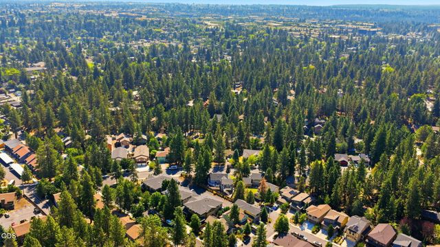 1181 NW Knoxville Boulevard, Bend, OR 97703