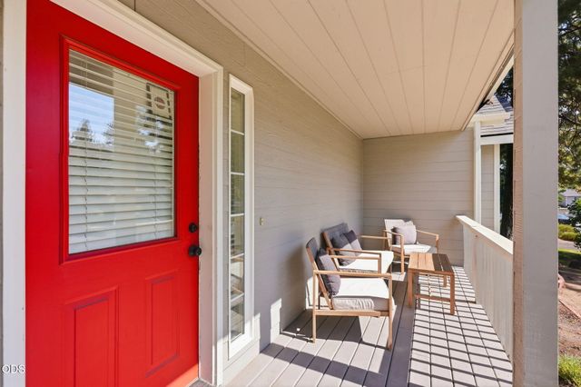 1181 NW Knoxville Boulevard, Bend, OR 97703