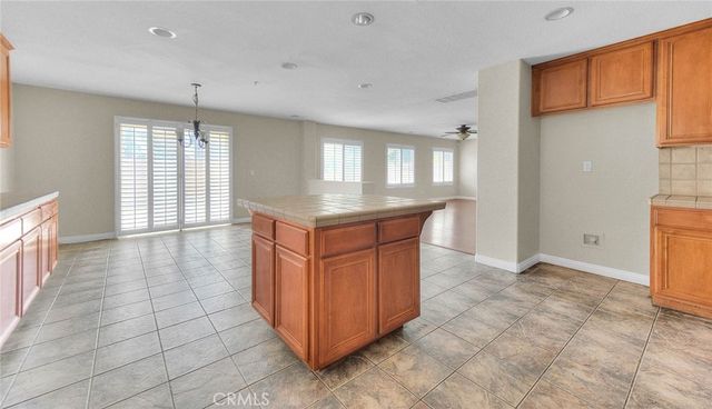 16865 Cascades Place, Fontana, CA 92336