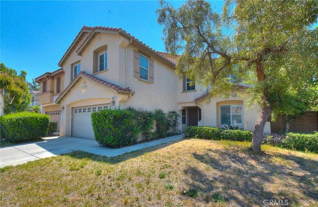 16865 Cascades Place, Fontana, CA 92336
