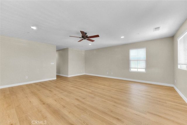 16865 Cascades Place, Fontana, CA 92336