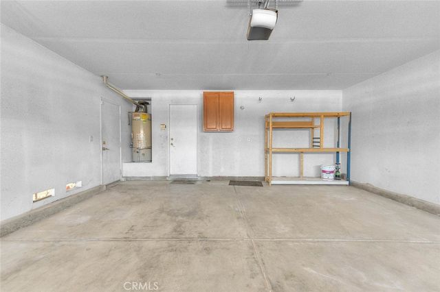 16865 Cascades Place, Fontana, CA 92336