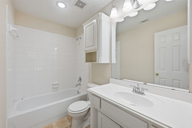 6017 Avalon Street, North Richland Hills, TX 76180