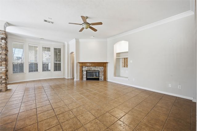 6017 Avalon Street, North Richland Hills, TX 76180