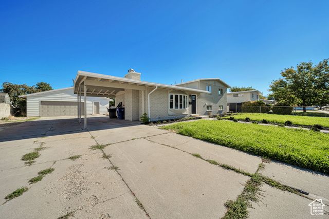 1998 W THECKSTON RD, Taylorsville, UT 84129