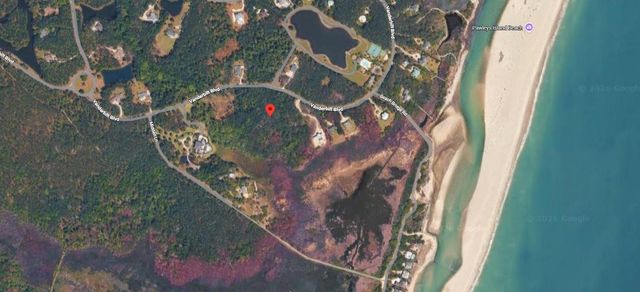 2670 Vanderbilt Blvd., Pawleys Island, SC 29585
