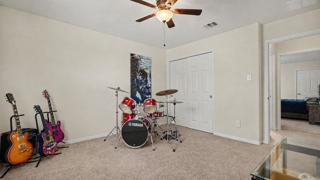 4506 Legends Bay Drive, Baytown, TX 77523
