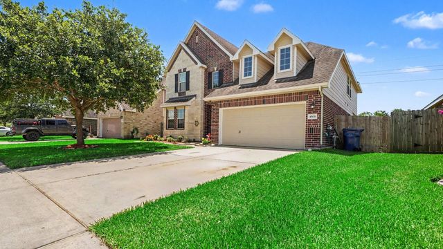 4506 Legends Bay Drive, Baytown, TX 77523