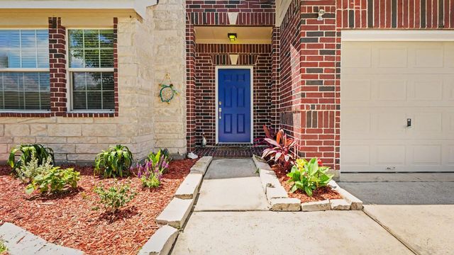 4506 Legends Bay Drive, Baytown, TX 77523