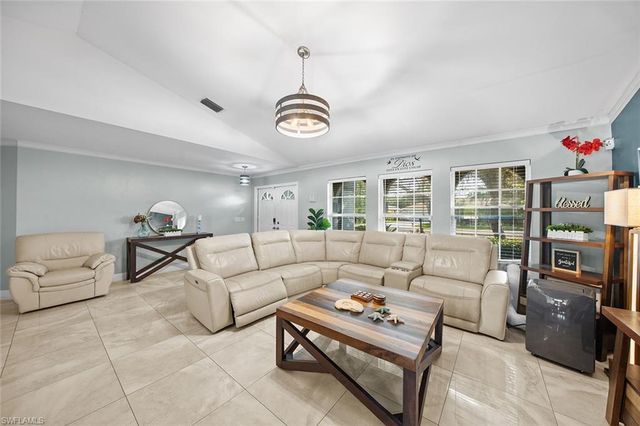 17250 Caloosa Trace CIR, Fort Myers, FL 33967