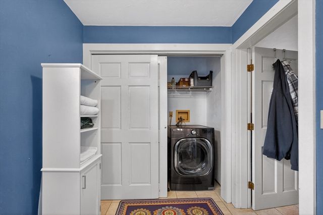 47 Singletary Ave, Sutton, MA 01590