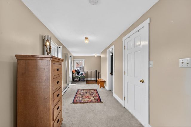47 Singletary Ave, Sutton, MA 01590