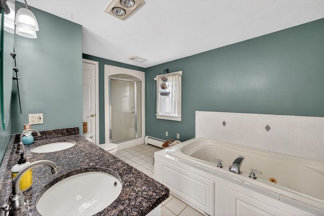 47 Singletary Ave, Sutton, MA 01590