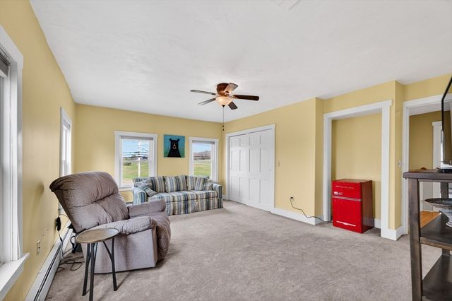 47 Singletary Ave, Sutton, MA 01590