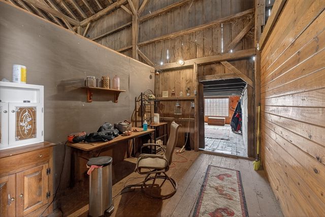 47 Singletary Ave, Sutton, MA 01590