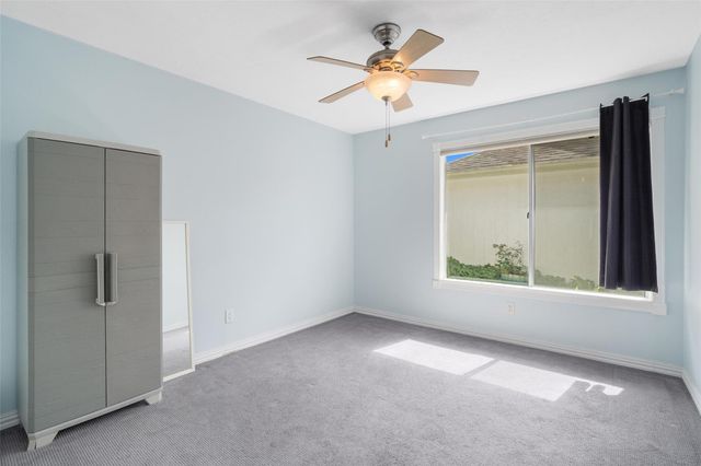 1719 Sullins Way, Houston, TX 77058