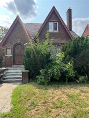 15853 Prest Street, Detroit, MI 48227