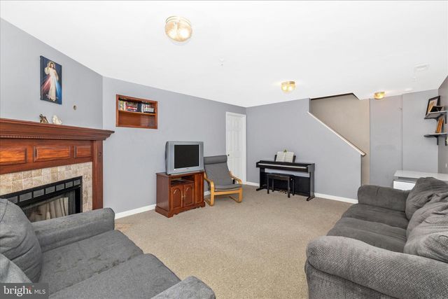 215 STULL, Thurmont, MD 21788