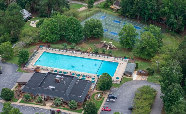 425 Tiger Lane, Westminster, SC 29693