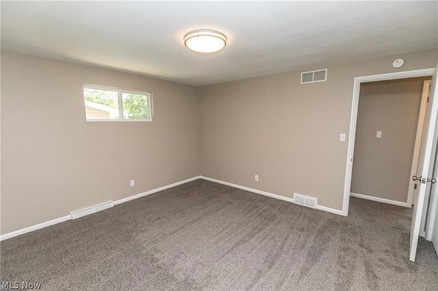 1291 Winhurst Drive, Akron, OH 44313